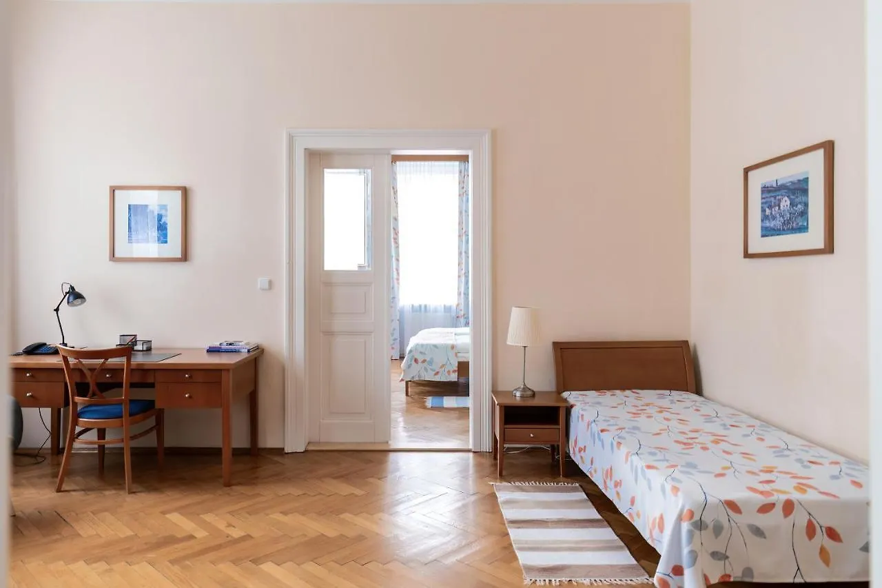Sibelius Apartments Praga Apartahotel