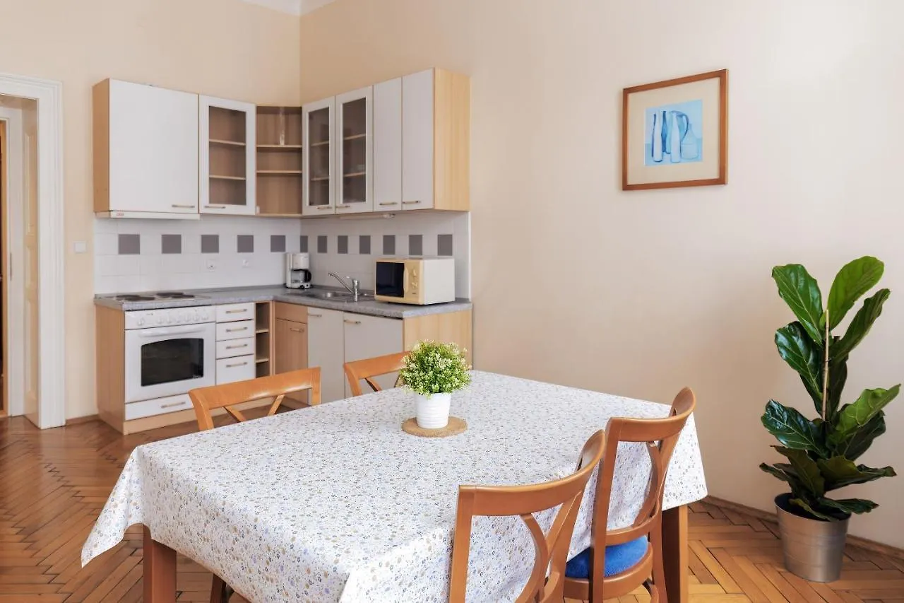 *** Apartahotel Sibelius Apartments Praga República Checa