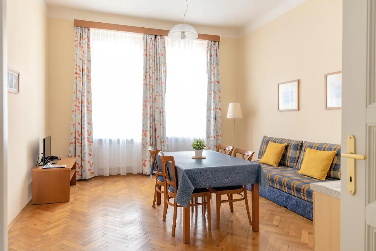 Sibelius Apartments Praga Apartahotel