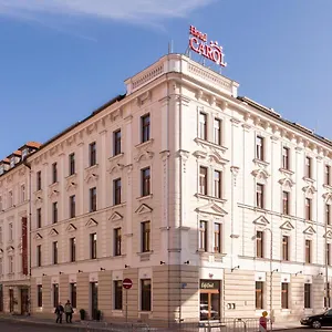 Hotel Carol, Praga