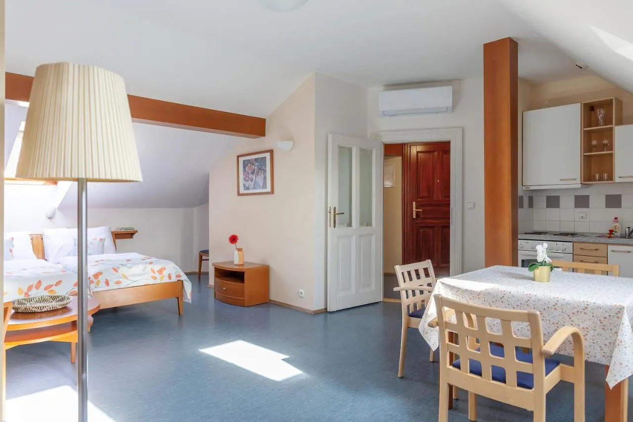 Sibelius Apartments Prag