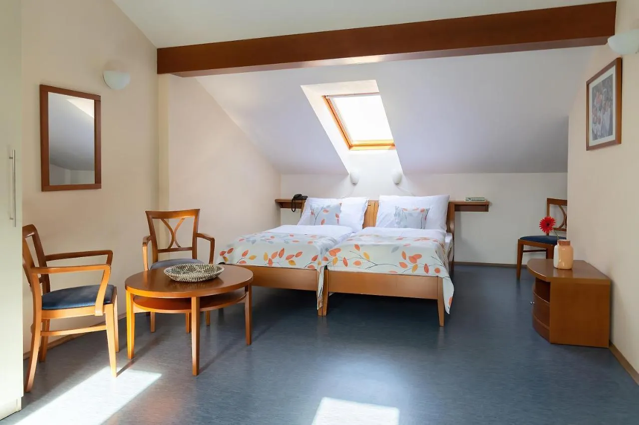 Sibelius Apartments Prag 3*,  Tschechische Republik